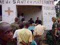 Wahllokal im Kongo.jpg