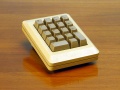 Apple Keypad Macintosh Plus.jpg