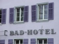 Bad-Hotel.jpg